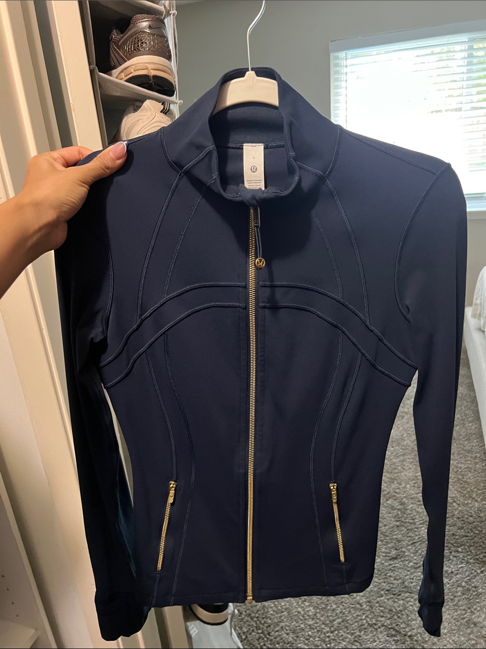 Lulu define jacket